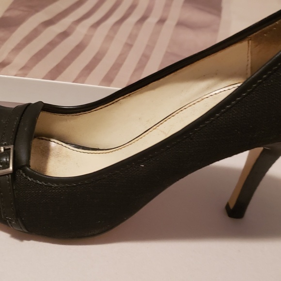 Two barely used pumps - Picture 3 of 4